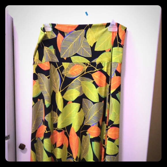 BNWOT LKR Slinky Maxi - Picture 1 of 3